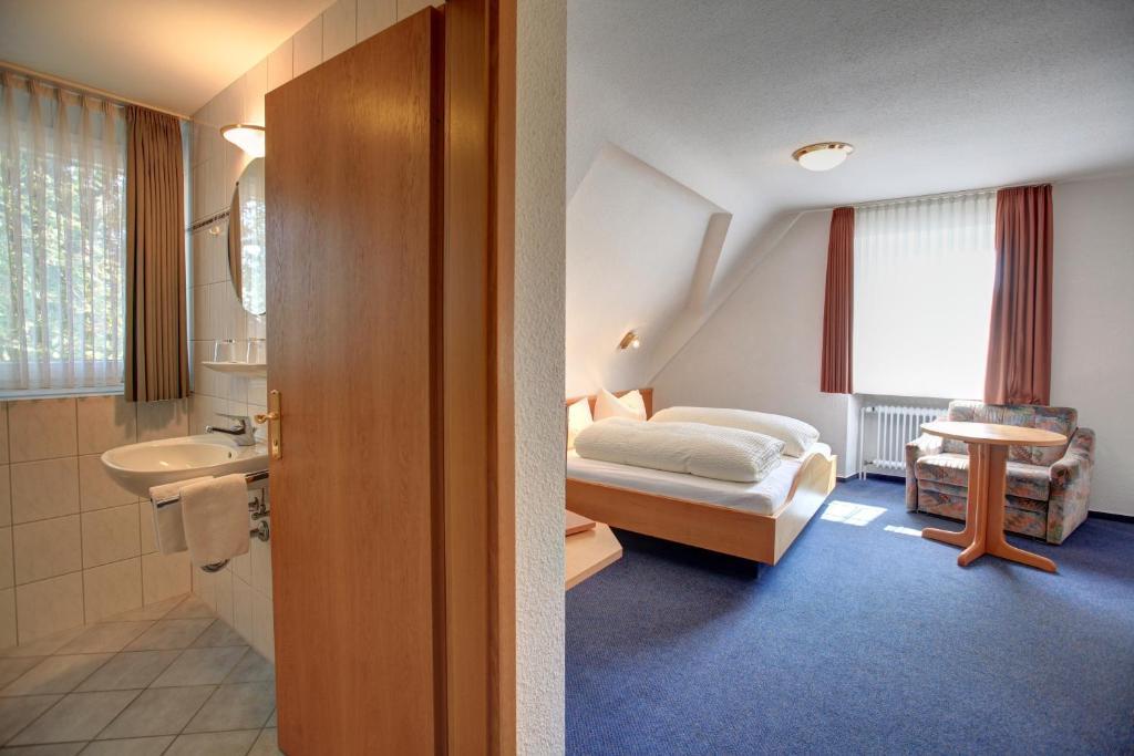 Gasthaus Zum Hirschen Oberrimsingen 部屋 写真